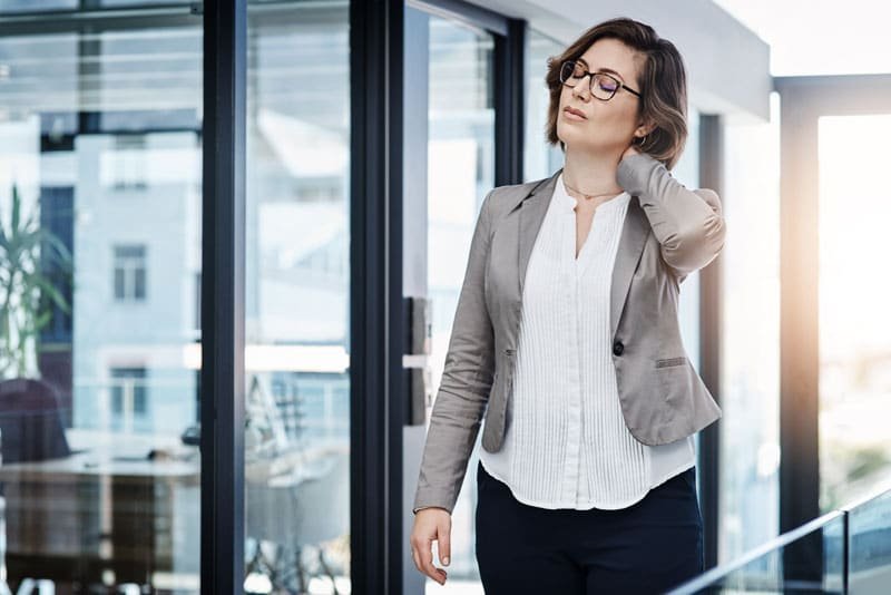 What To Do If Neck Muscle Hurts And Can't Move Head